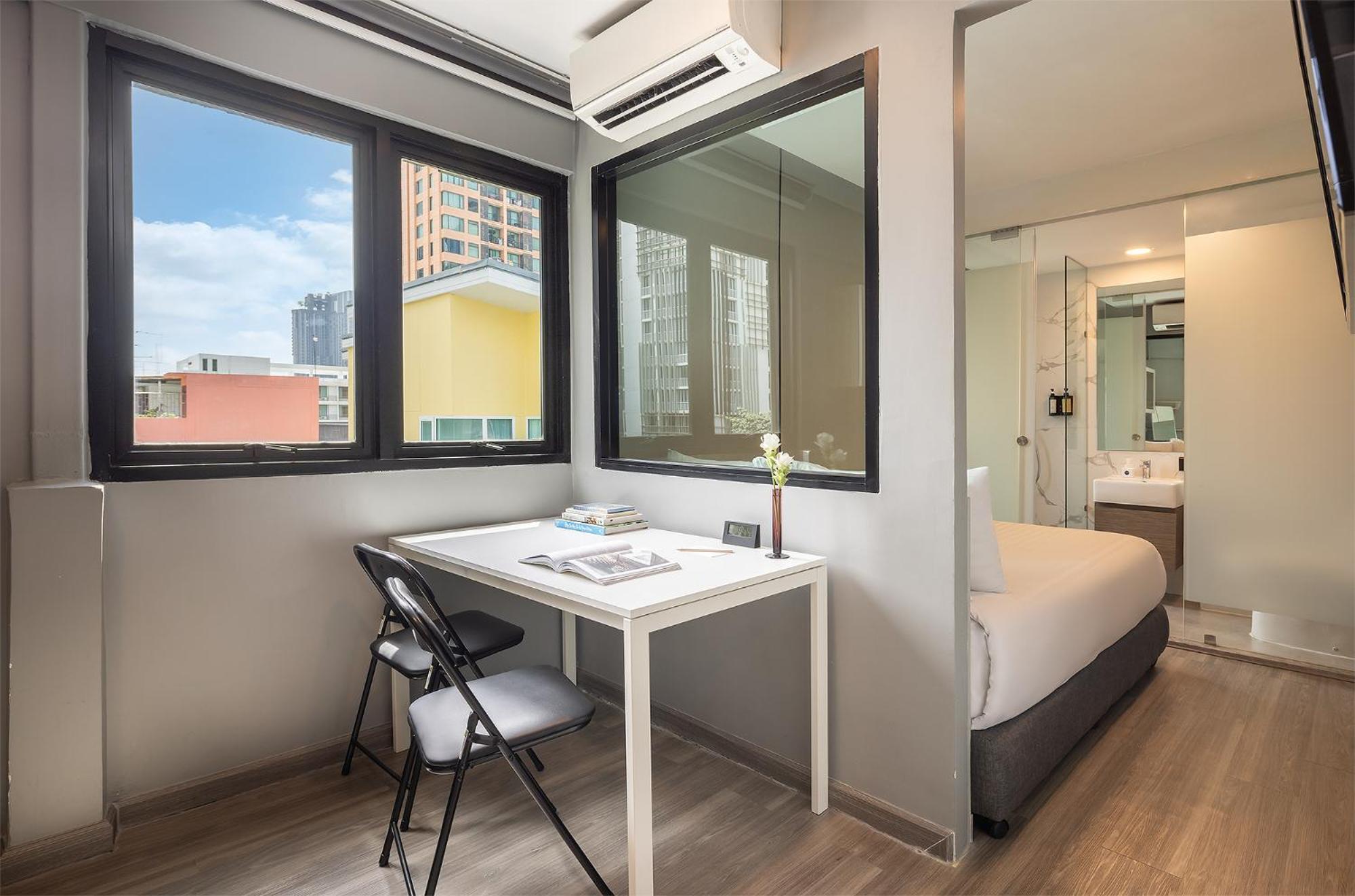 Sova Hotel Bangkok Buitenkant foto