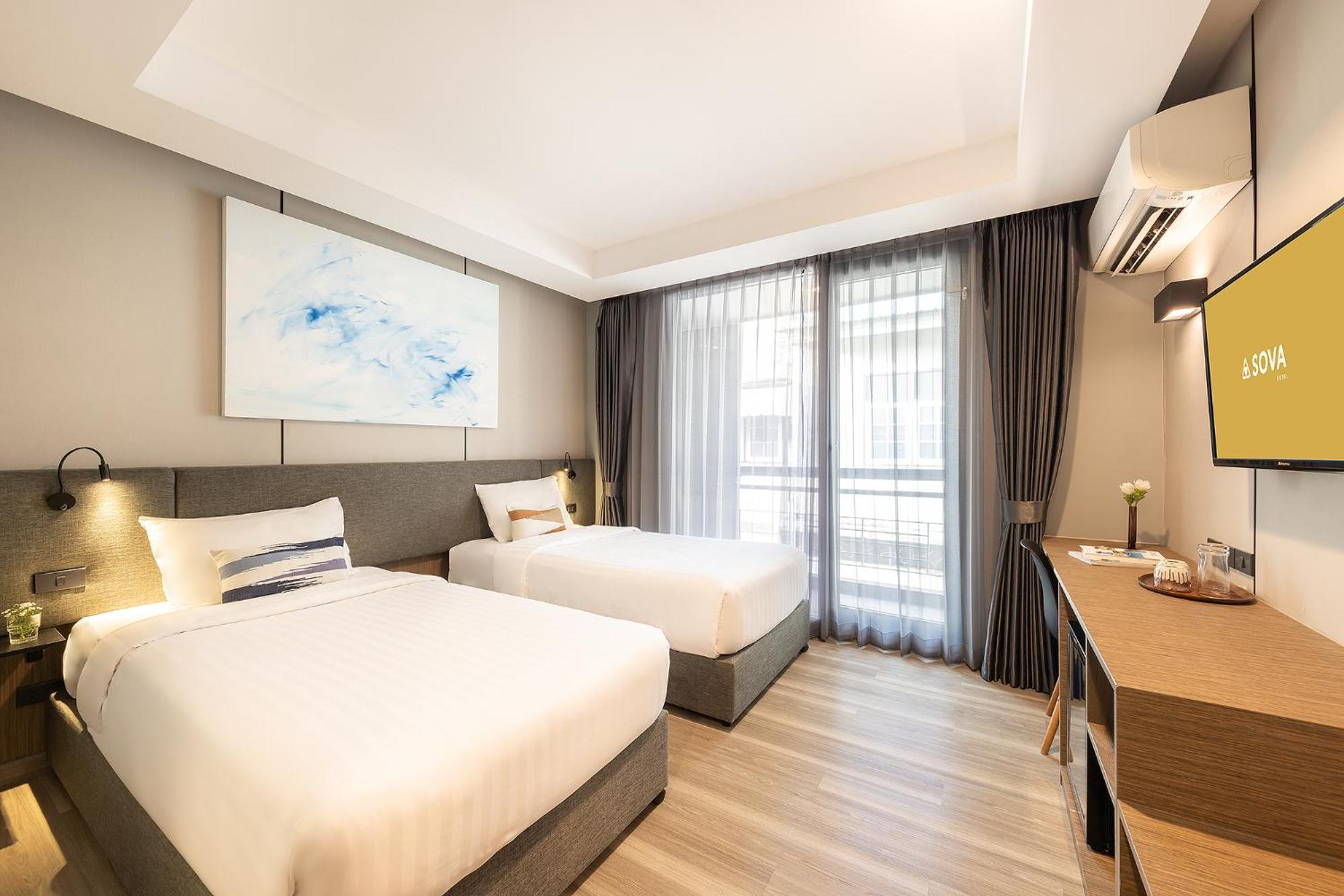 Sova Hotel Bangkok Buitenkant foto